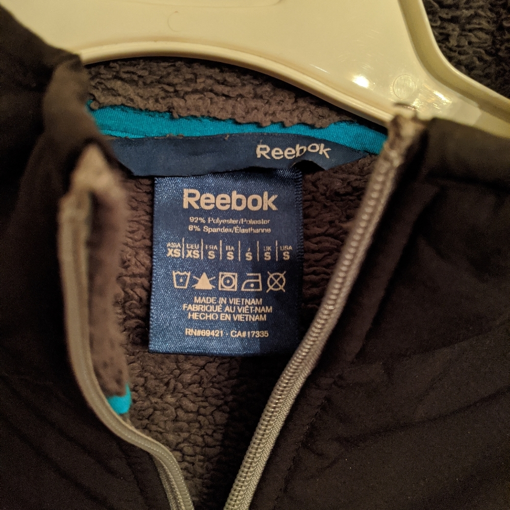 Reebok jacket - Picture 3 of 3